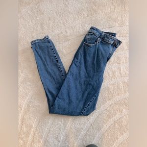 Abercrombie & Fitch Super Skinny Ankle Jeans